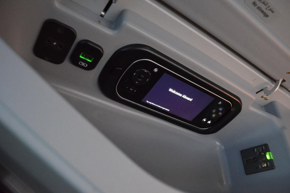 EgyptAir 787 business class – Storage unit and entertainment controller