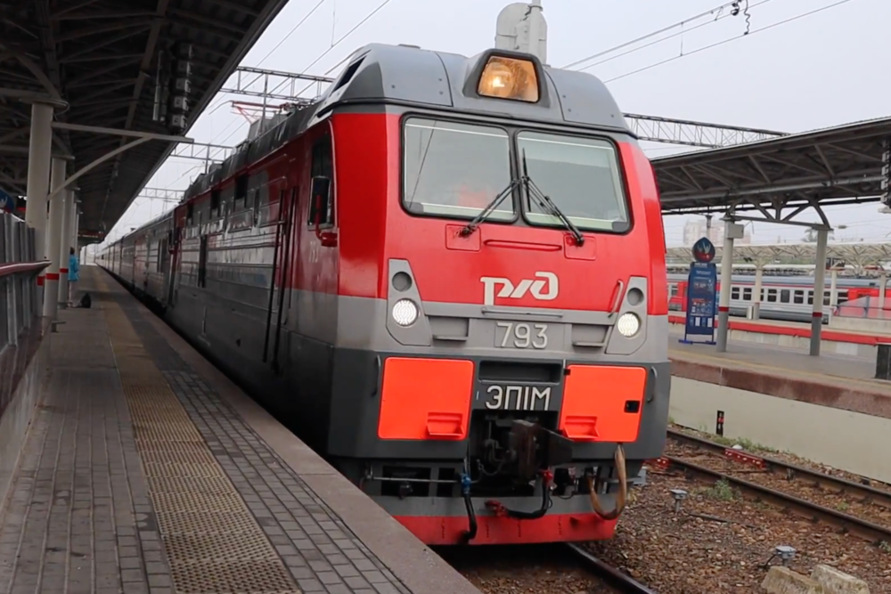 Trans-Siberian Railway – Russian Railways Train No.2 (Rossiya)