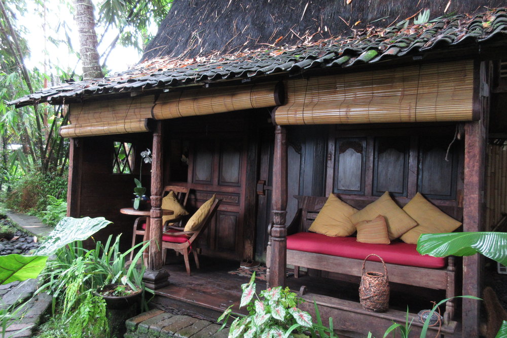 Udang House, Bambu Indah