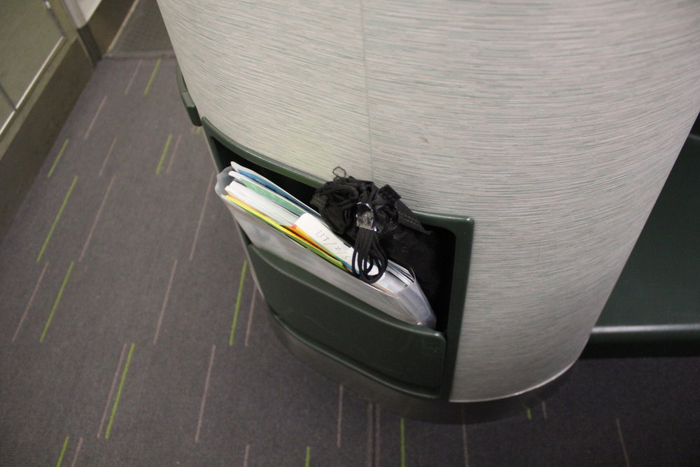 EVA Air business class – Seat back pocket