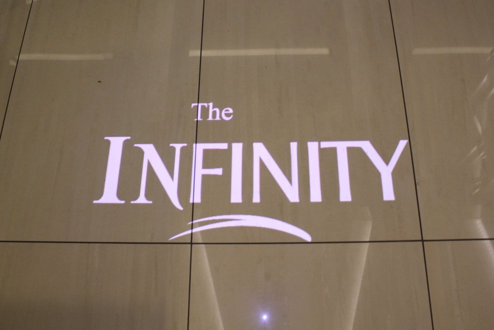 The Infinity Lounge by EVA Air – Welcome sign