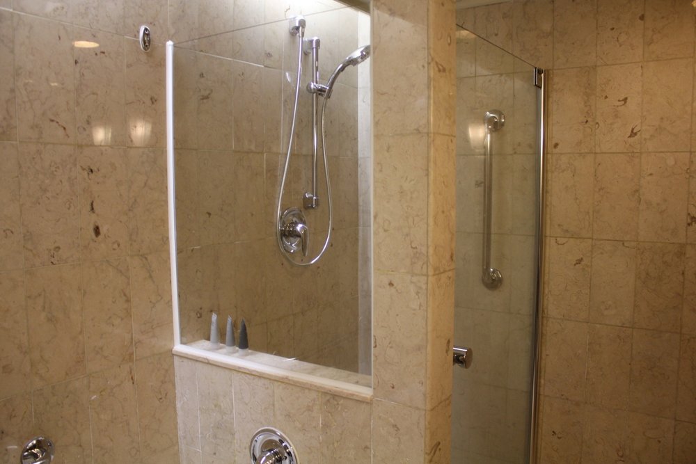 JW Marriott Hong Kong – Shower