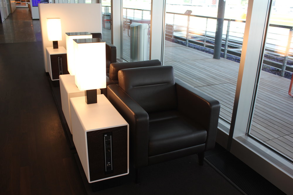 Swiss Senator Lounge Zurich – Seating area