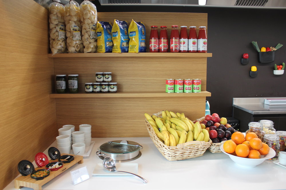 Swiss Senator Lounge Zurich – Fruits and soup