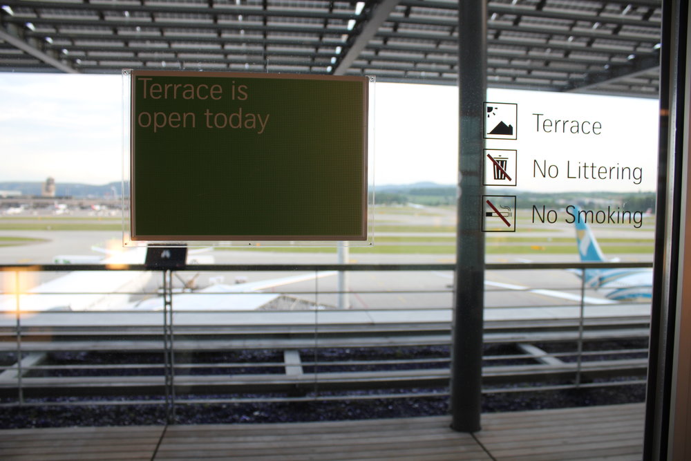 Swiss Senator Lounge Zurich – Terrace sign