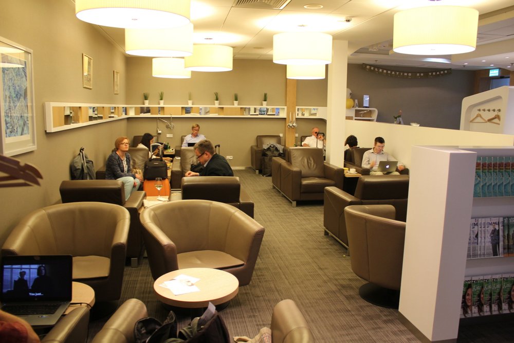 LOT Business Lounge Warsaw – Elite Club seating area