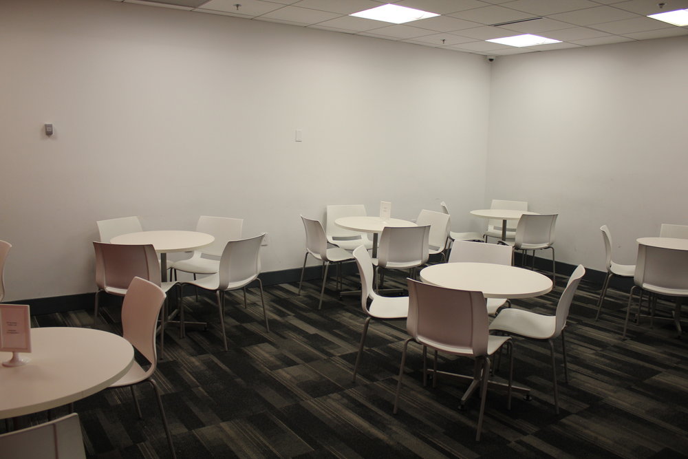 Avianca Lounge Miami – Dining area