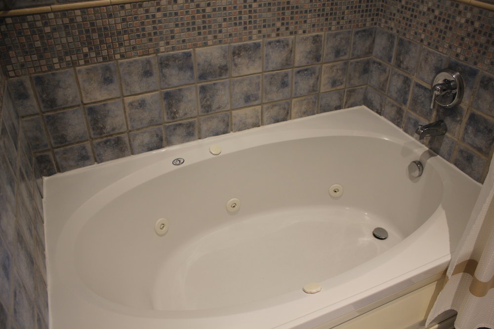 St. Kitts Marriott Resort – Bathtub with whirlpool jets