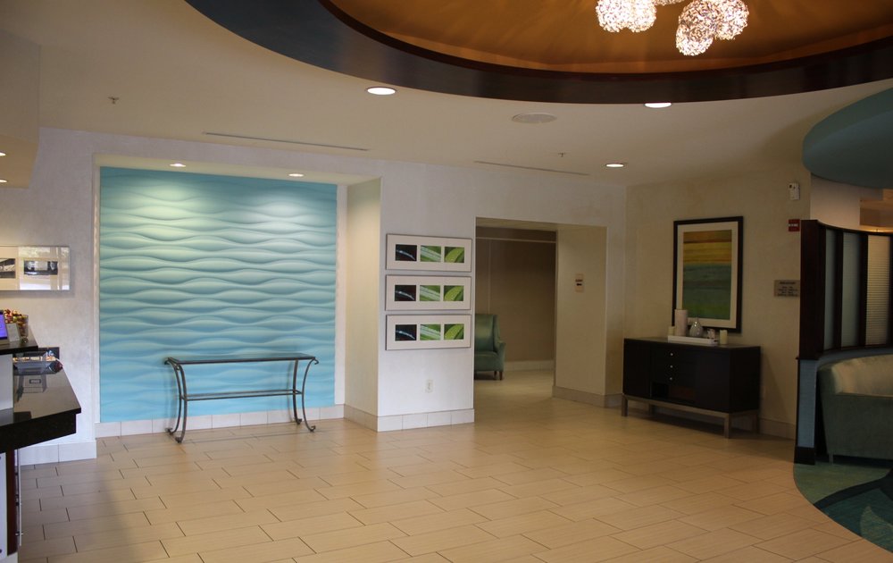 SpringHill Suites Charlotte Airport – Hotel lobby