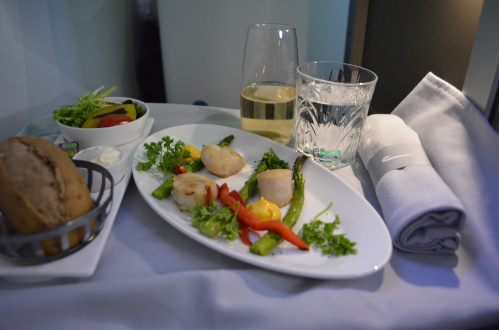 British Airways 787 business class – Seared Pacific scallops