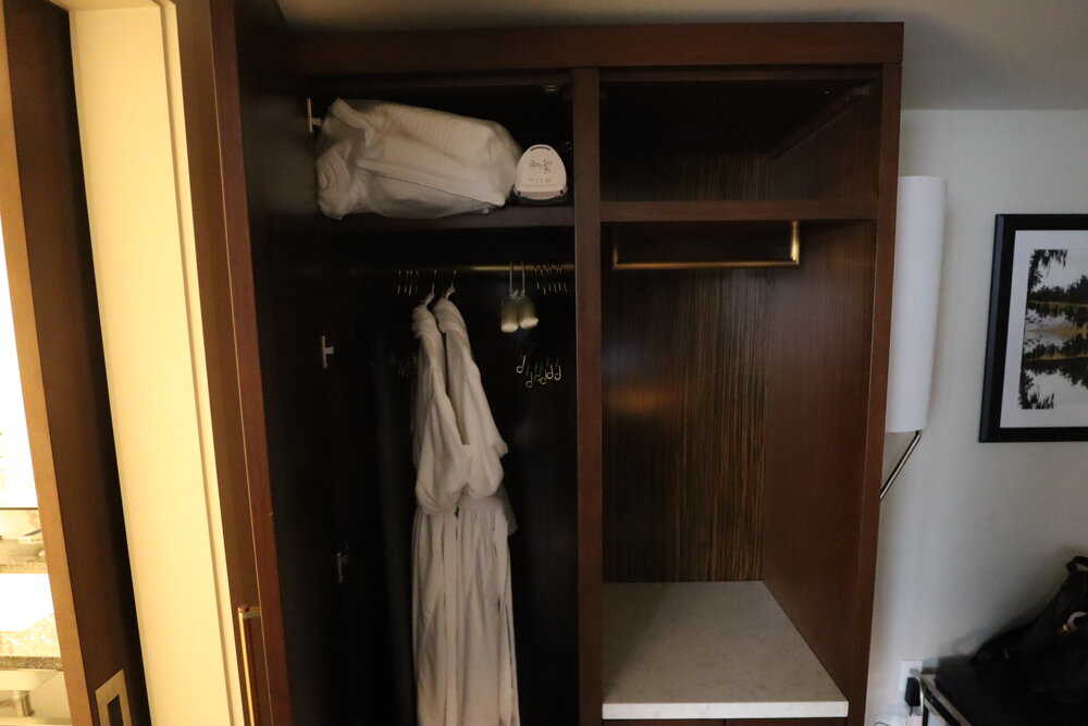 JW Marriott New Orleans – Closet