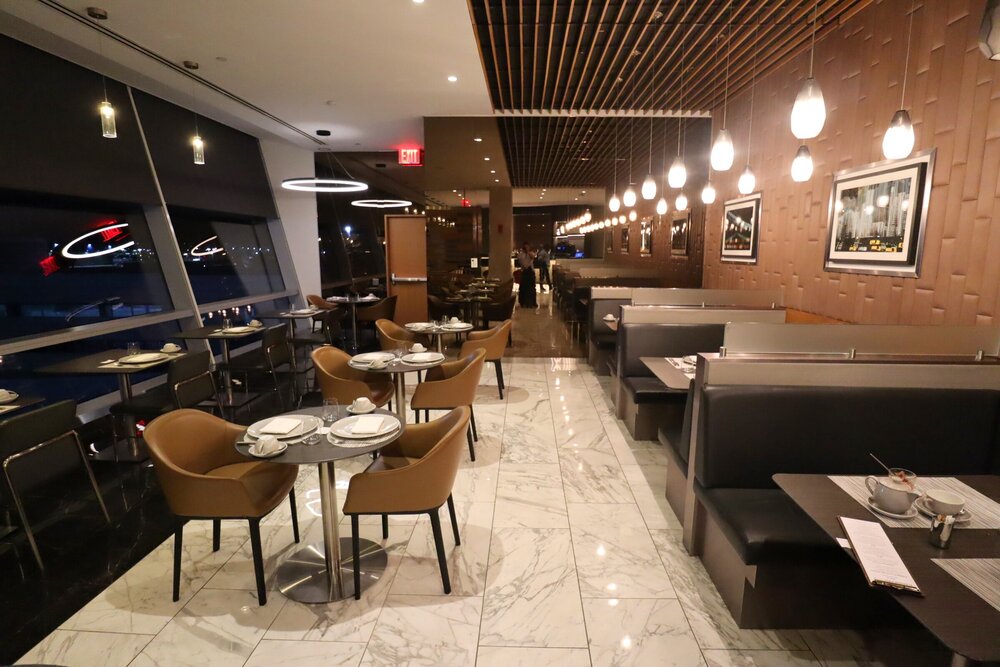 American Airlines Flagship First Dining New York JFK – Dining room