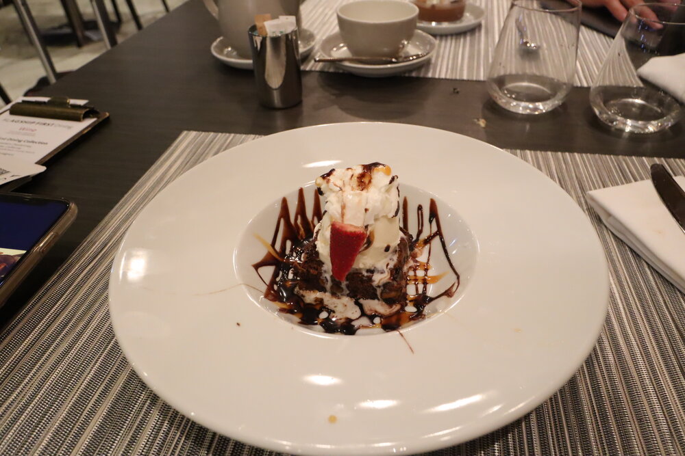 American Airlines Flagship First Dining New York JFK – Signature Flagship Sundae