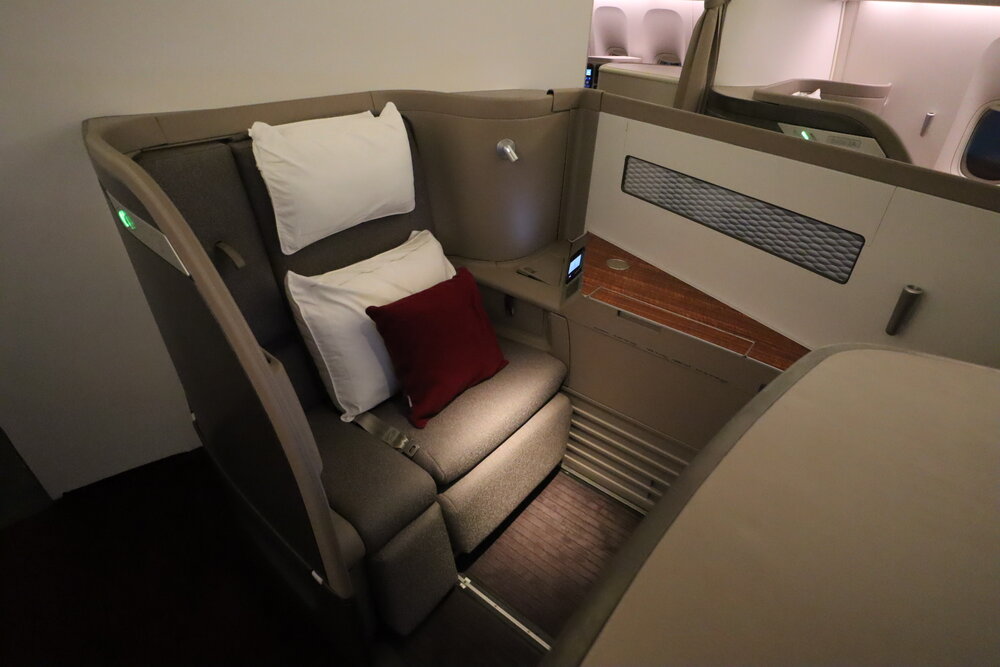 Cathay Pacific First Class – Cabin