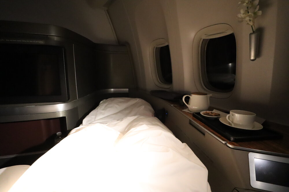 Cathay Pacific First Class – Getting ready to sleep