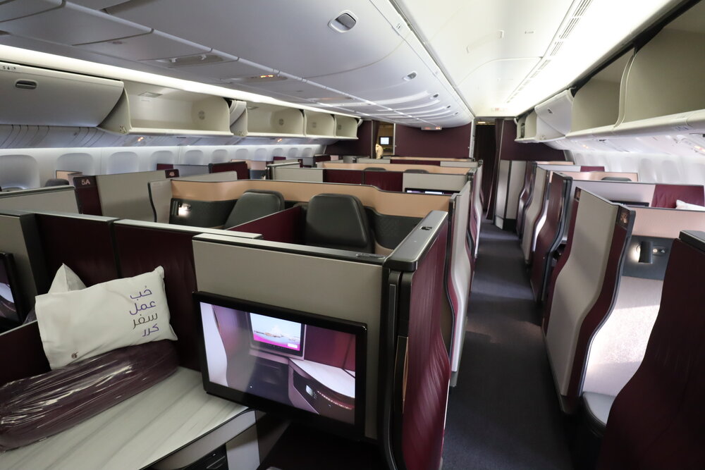 Qatar Airways 777 Qsuites business class – Main cabin