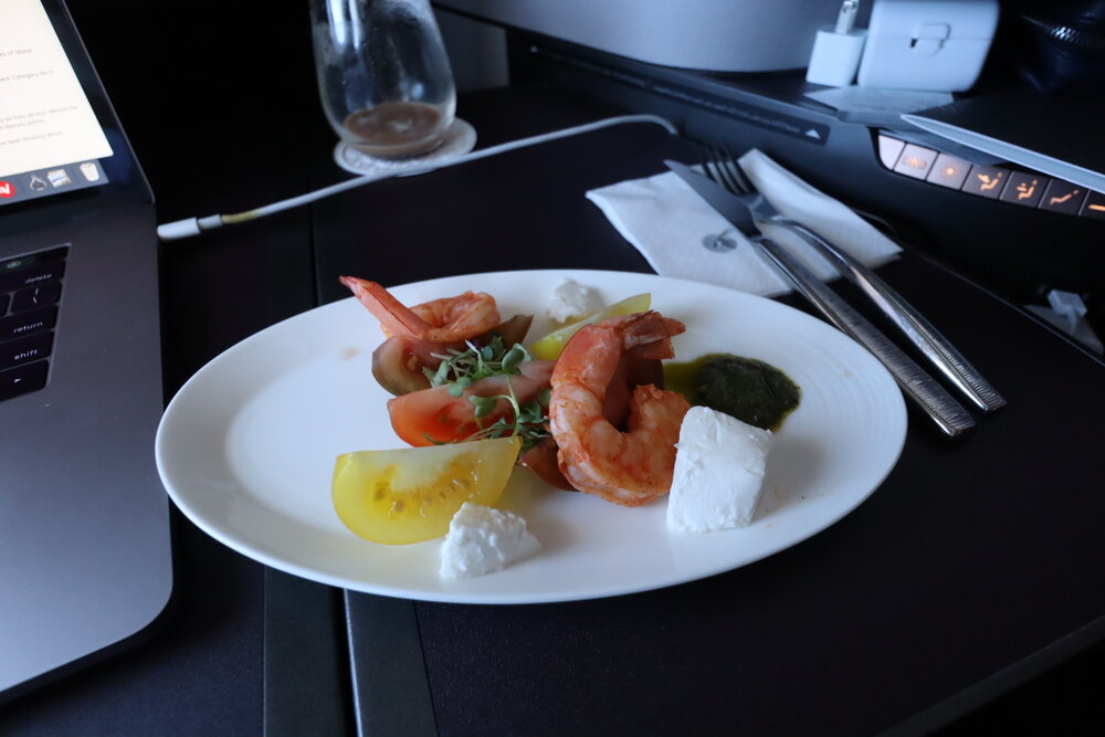 Qatar Airways 777 Qsuites business class – Shrimp cocktail