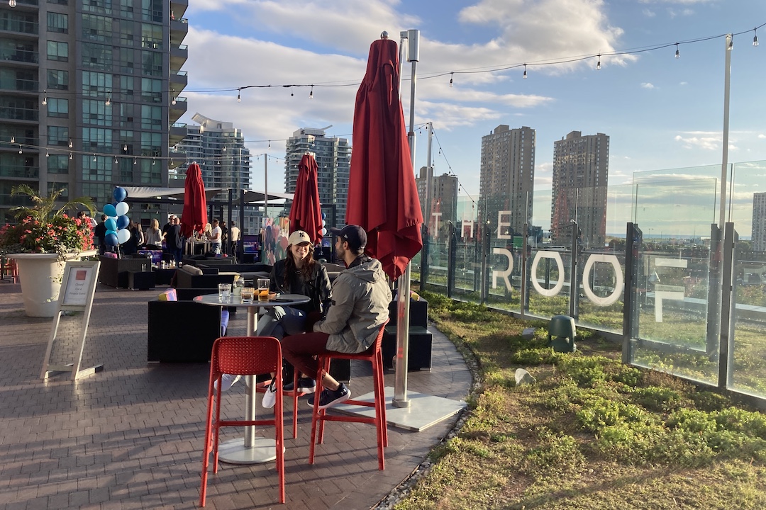 Delta Toronto – The Roof at SOCO