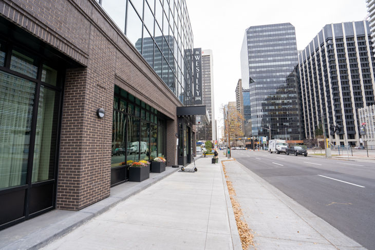 The Westley Calgary Downtown – Entrance