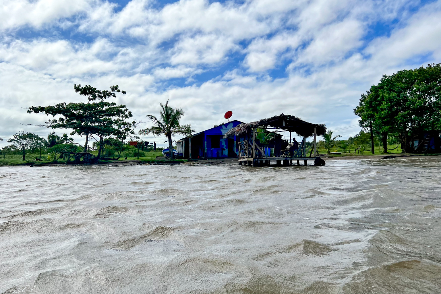 Calala Island – Boat transfer via Nicaraguan Navy checkpoint