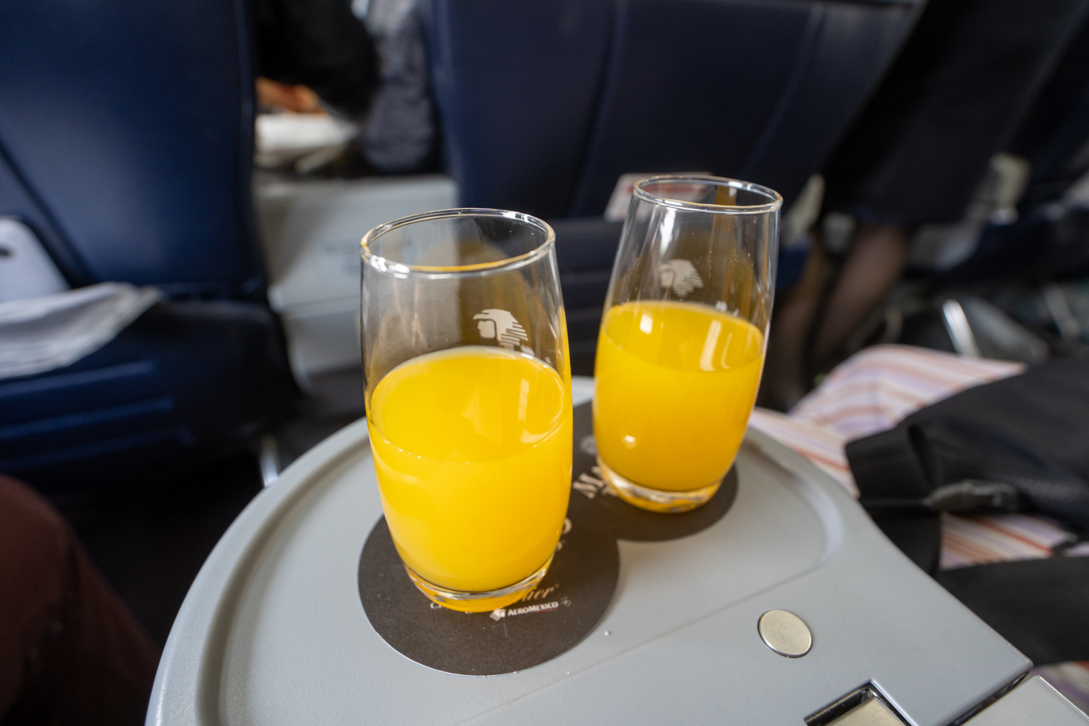 Aeromexico 737 Business Class – Welcome beverage