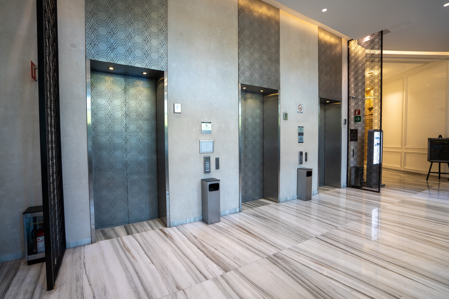 St. Regis Mexico City – Elevators to lobby