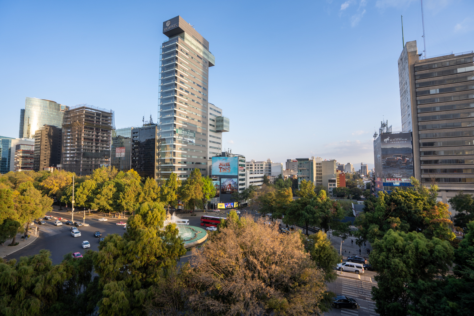 St. Regis Mexico City – King Cole Bar views