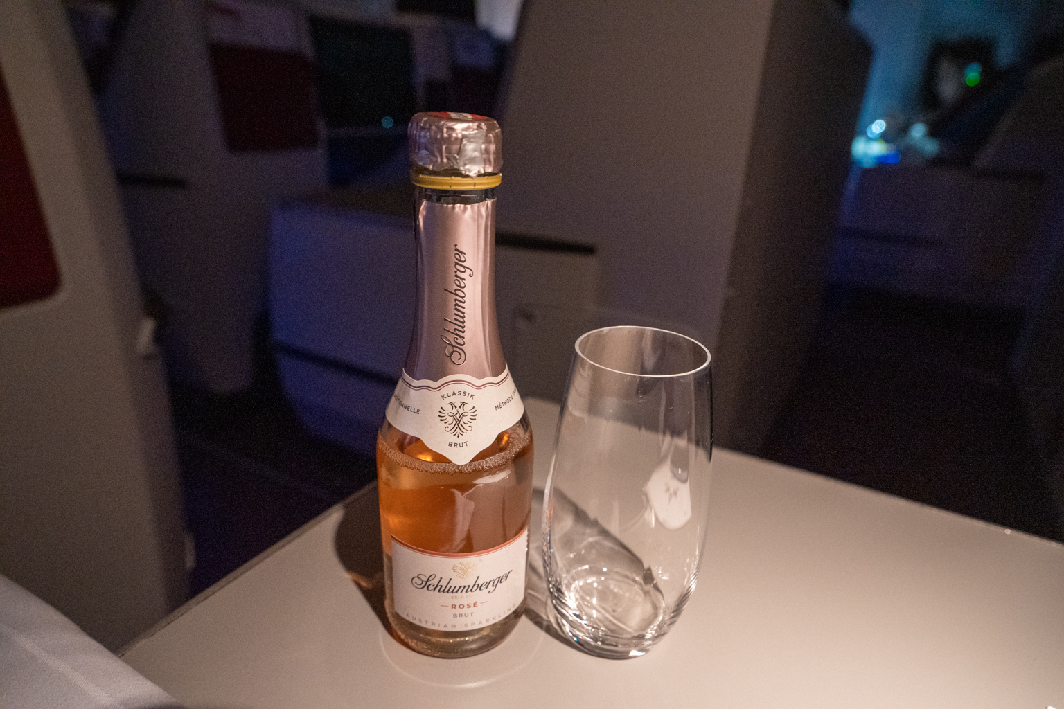 Austrian Airlines business class – Schlumberger rosé