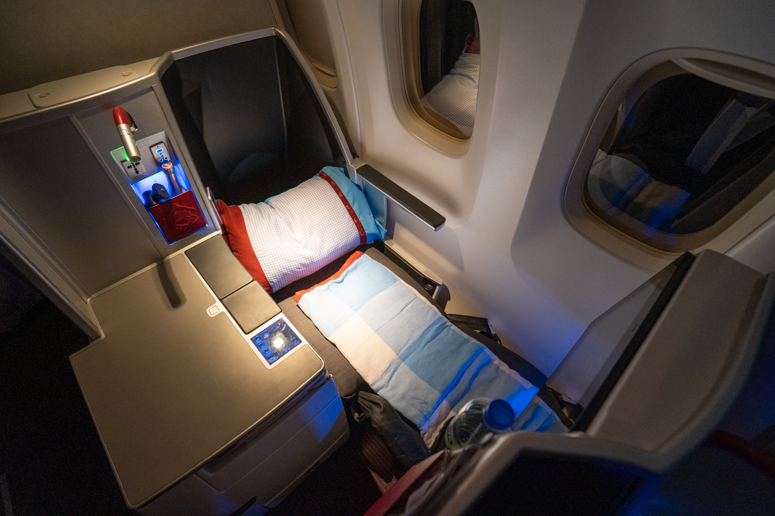 Austrian Airlines business class – Bed