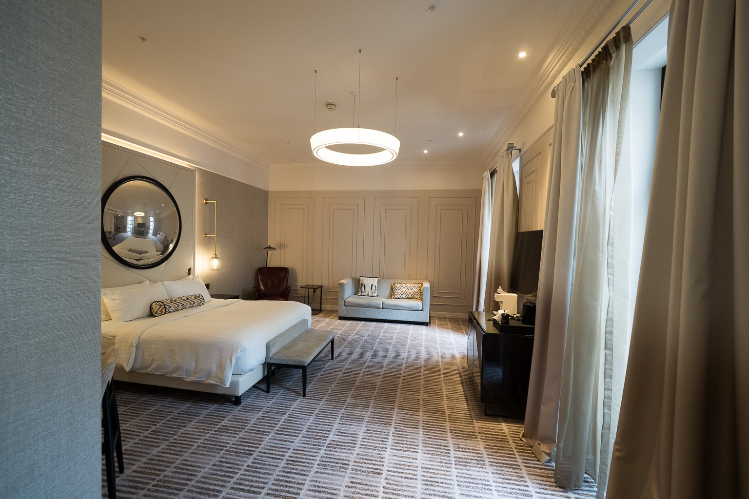 Tbilisi Marriott Hotel – Junior Suite