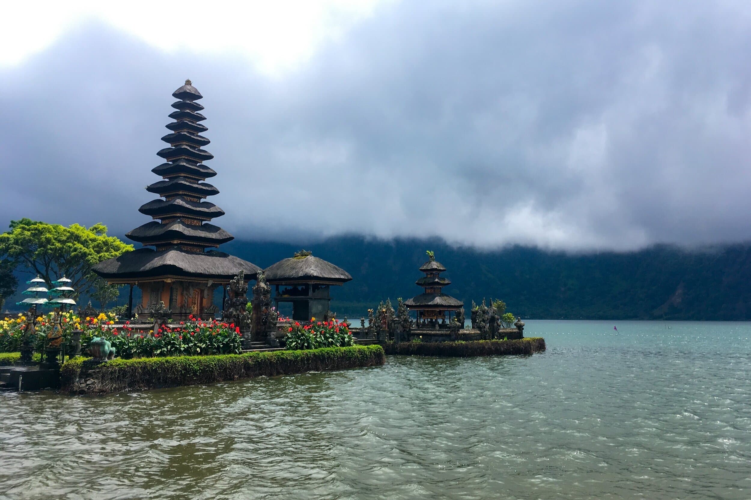 jara lenz HbxGxP9jck unsplash