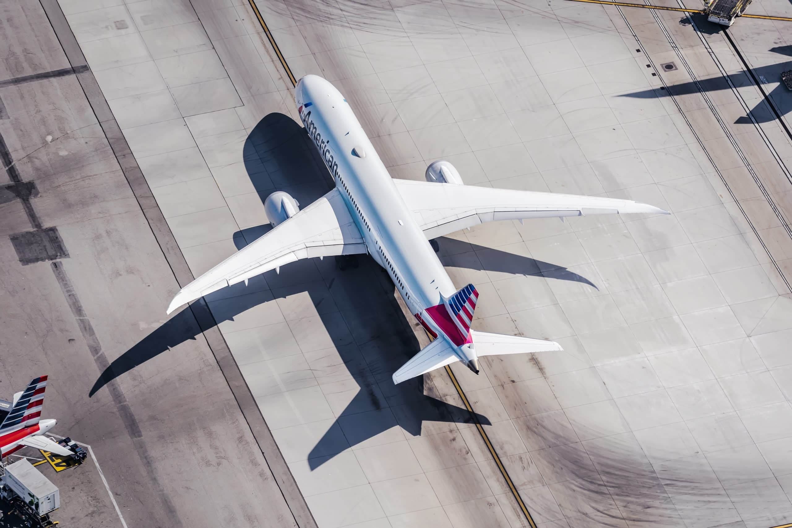 American Airlines Amex Offer: Spend $600, Get $200