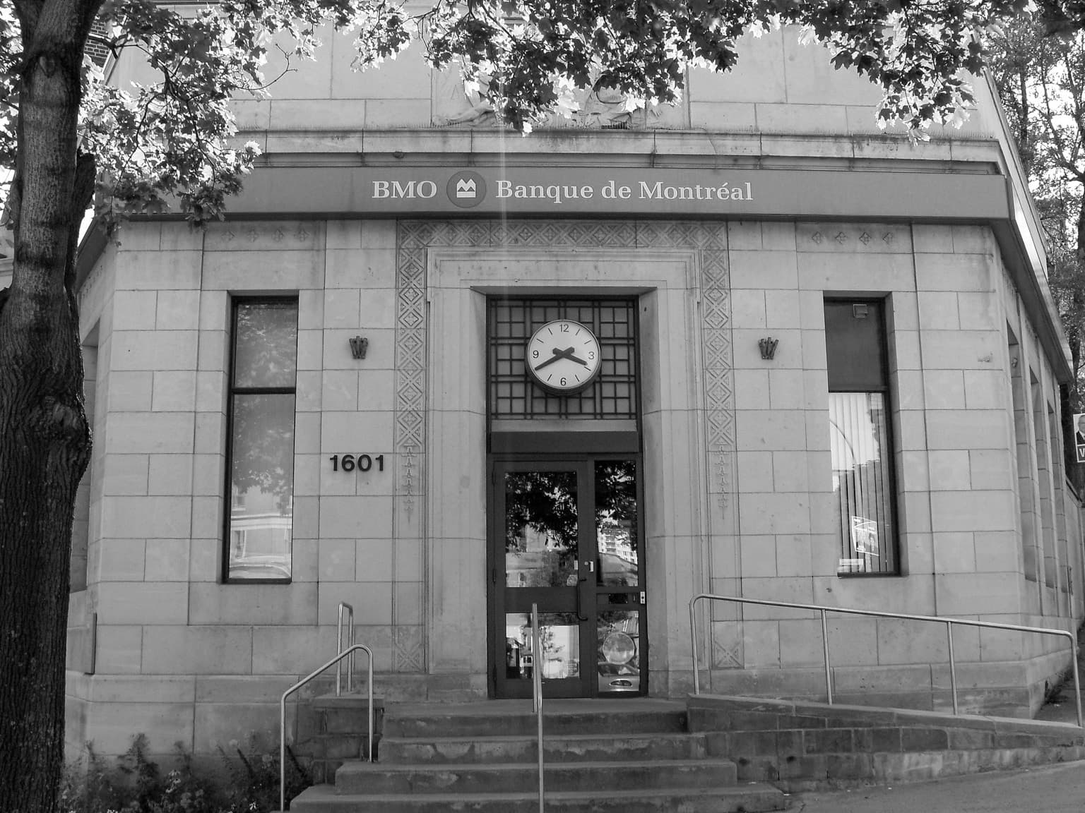 Upcoming Changes to Insurance on BMO Credit Cards