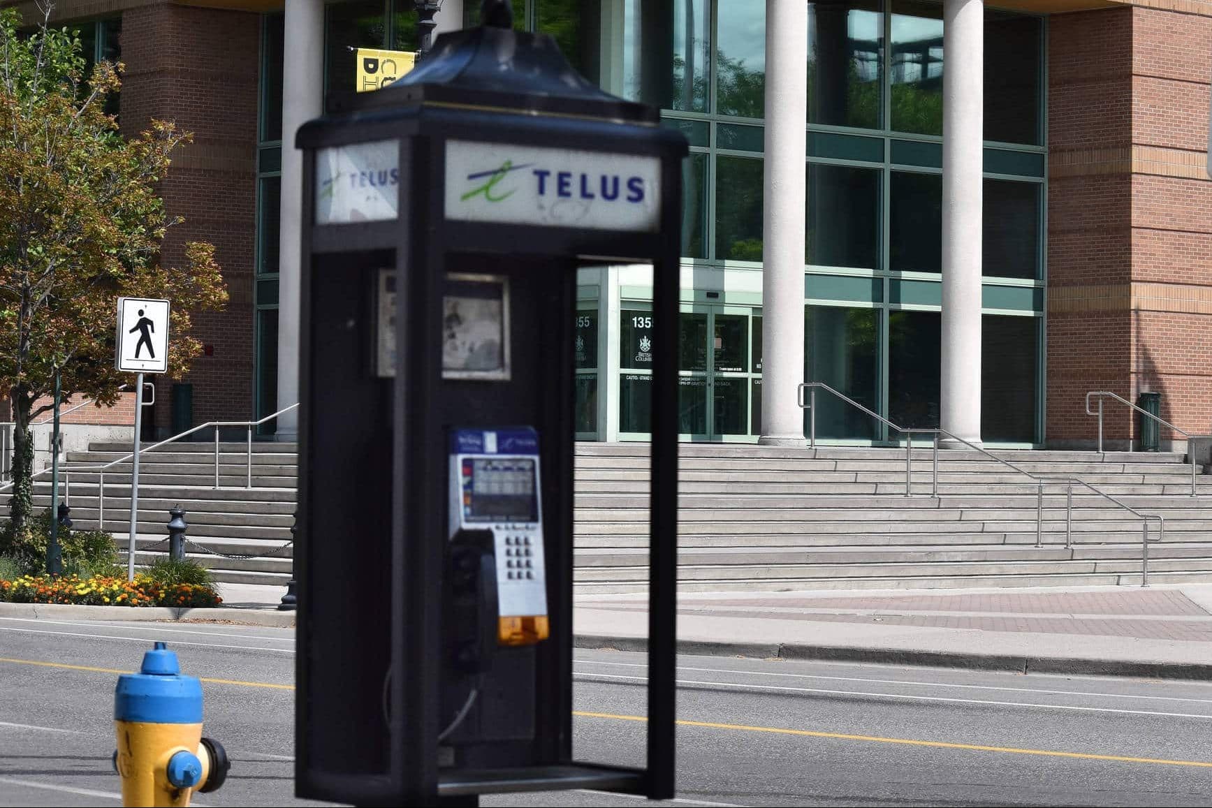 Telus Backs Down on Credit Card Fees