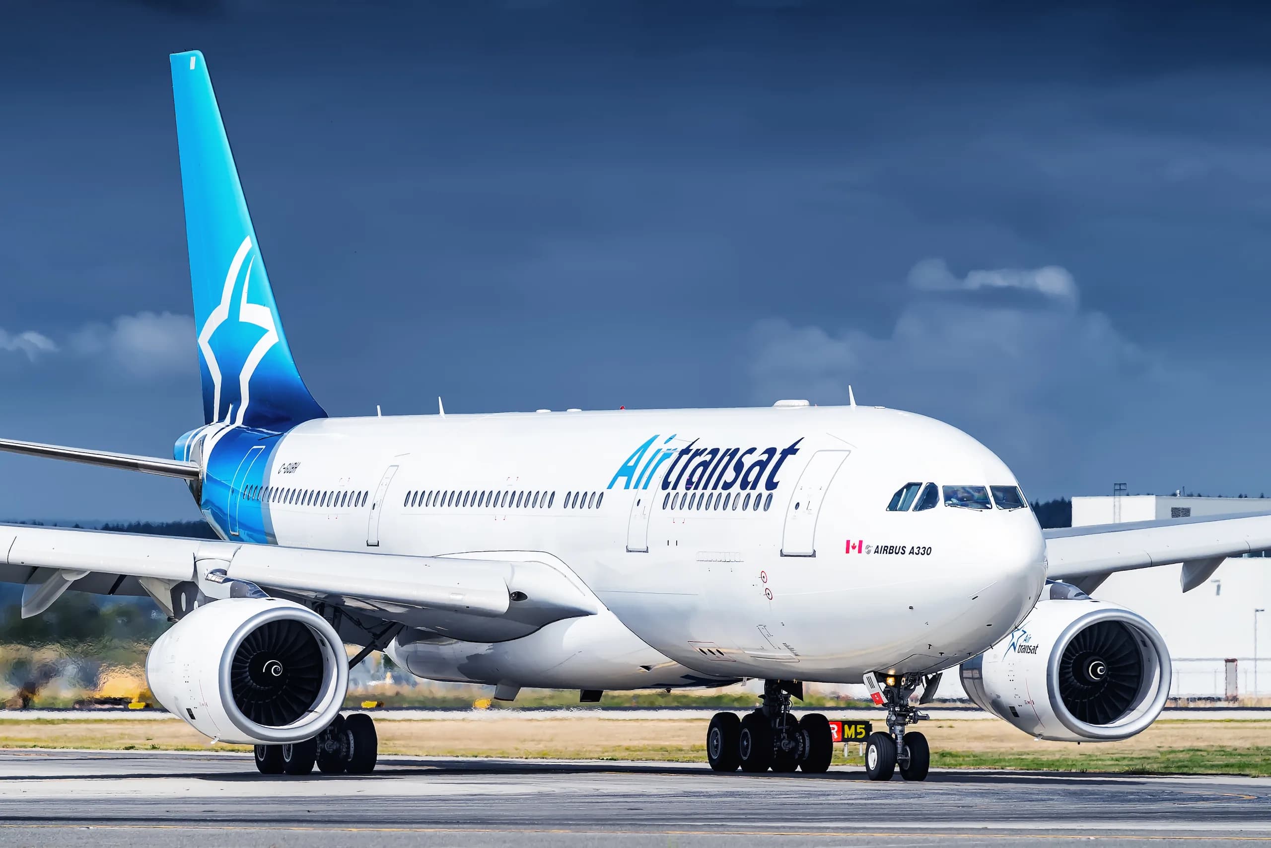 Air Transat plane
