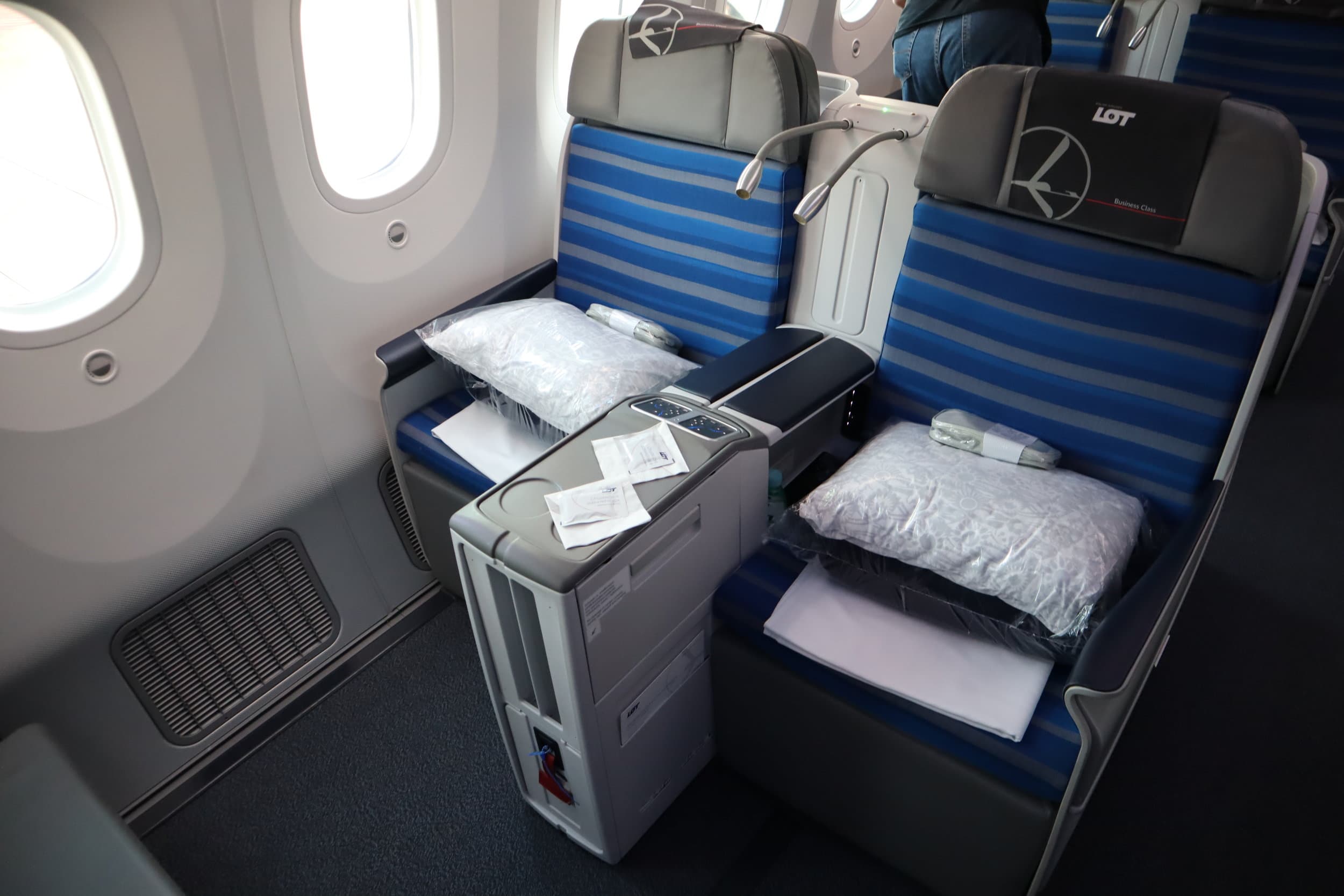 LOT Polish Airlines Business Class 5