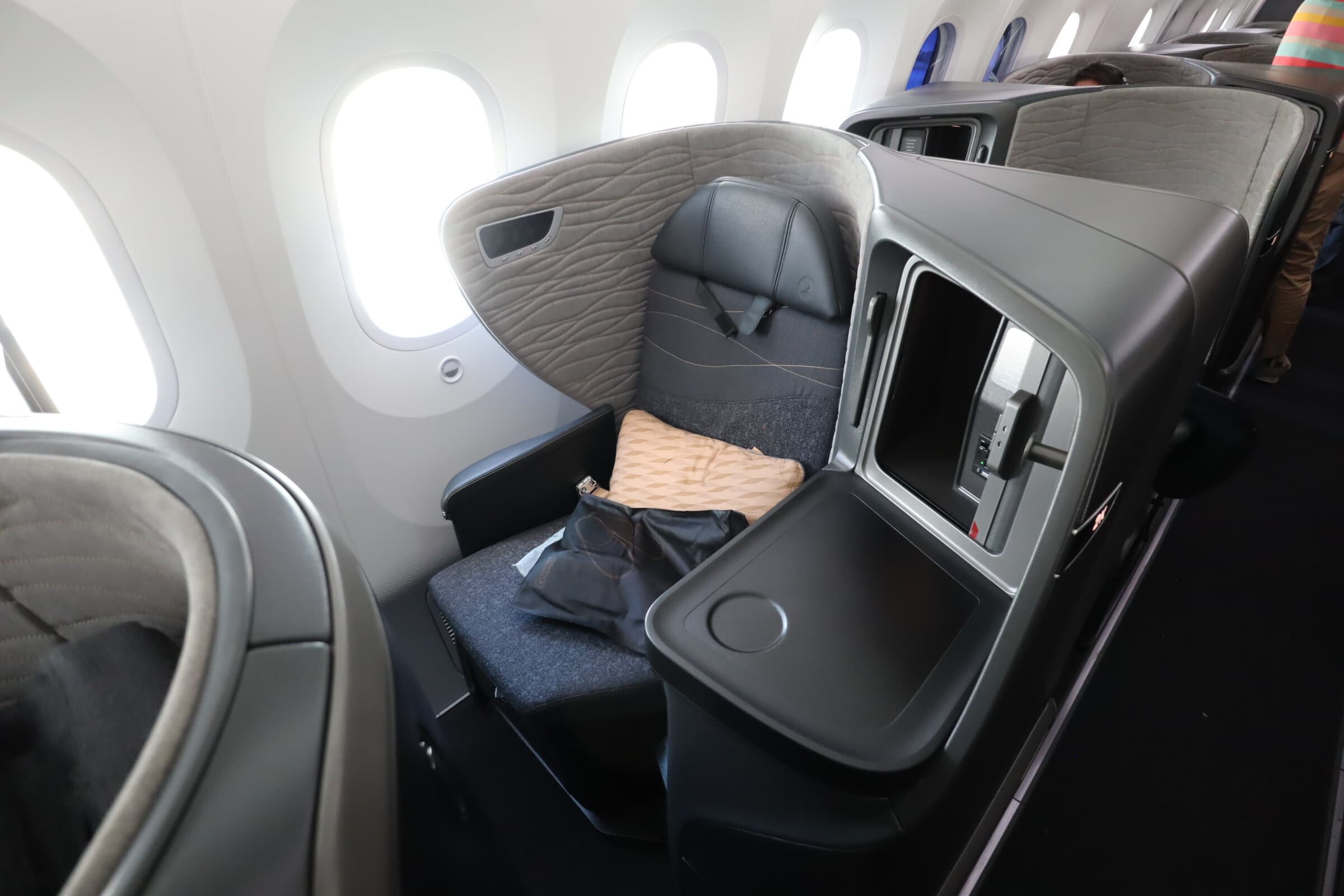 Turkish Airlines 787 Business Class 8