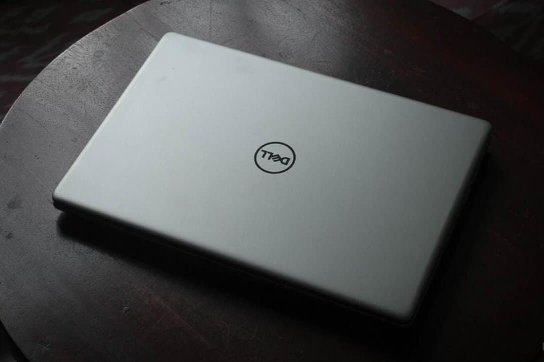 Dell Inspiron 15 3