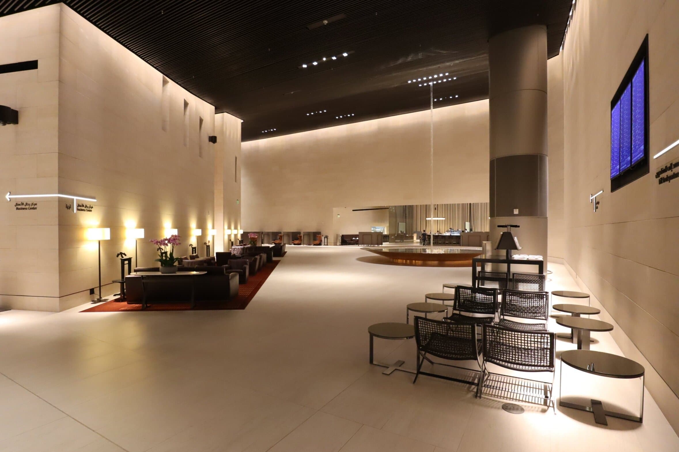 Review: Qatar Airways Al Safwa First Class Lounge Doha