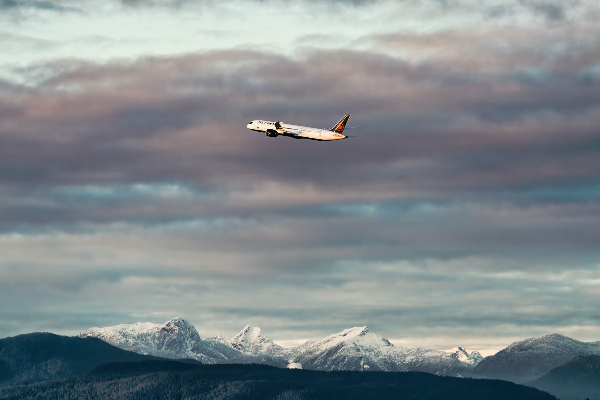 Air Canada Introduces Free COVID‑19 Travel Insurance