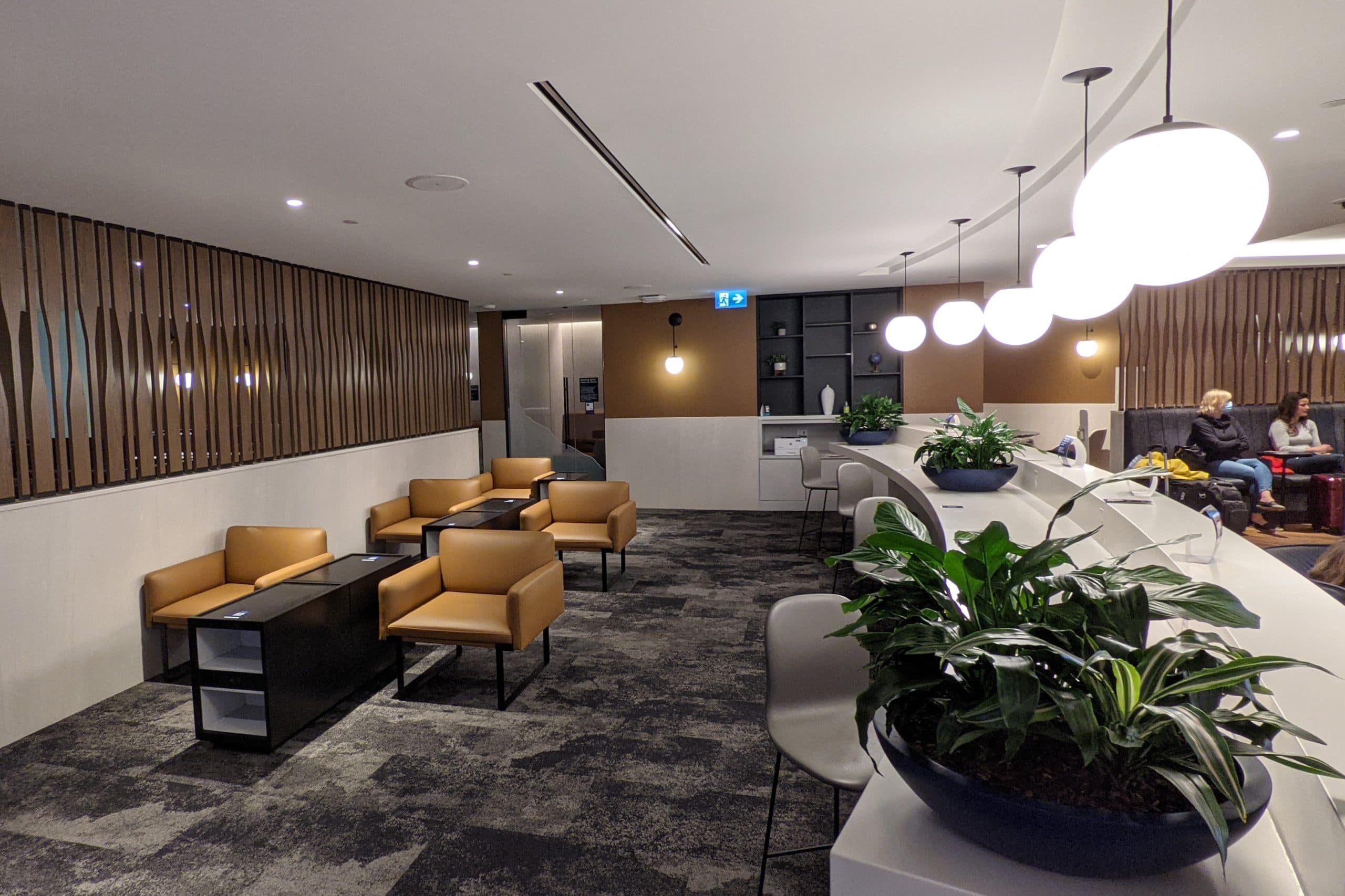Review: WestJet Elevation Lounge Calgary
