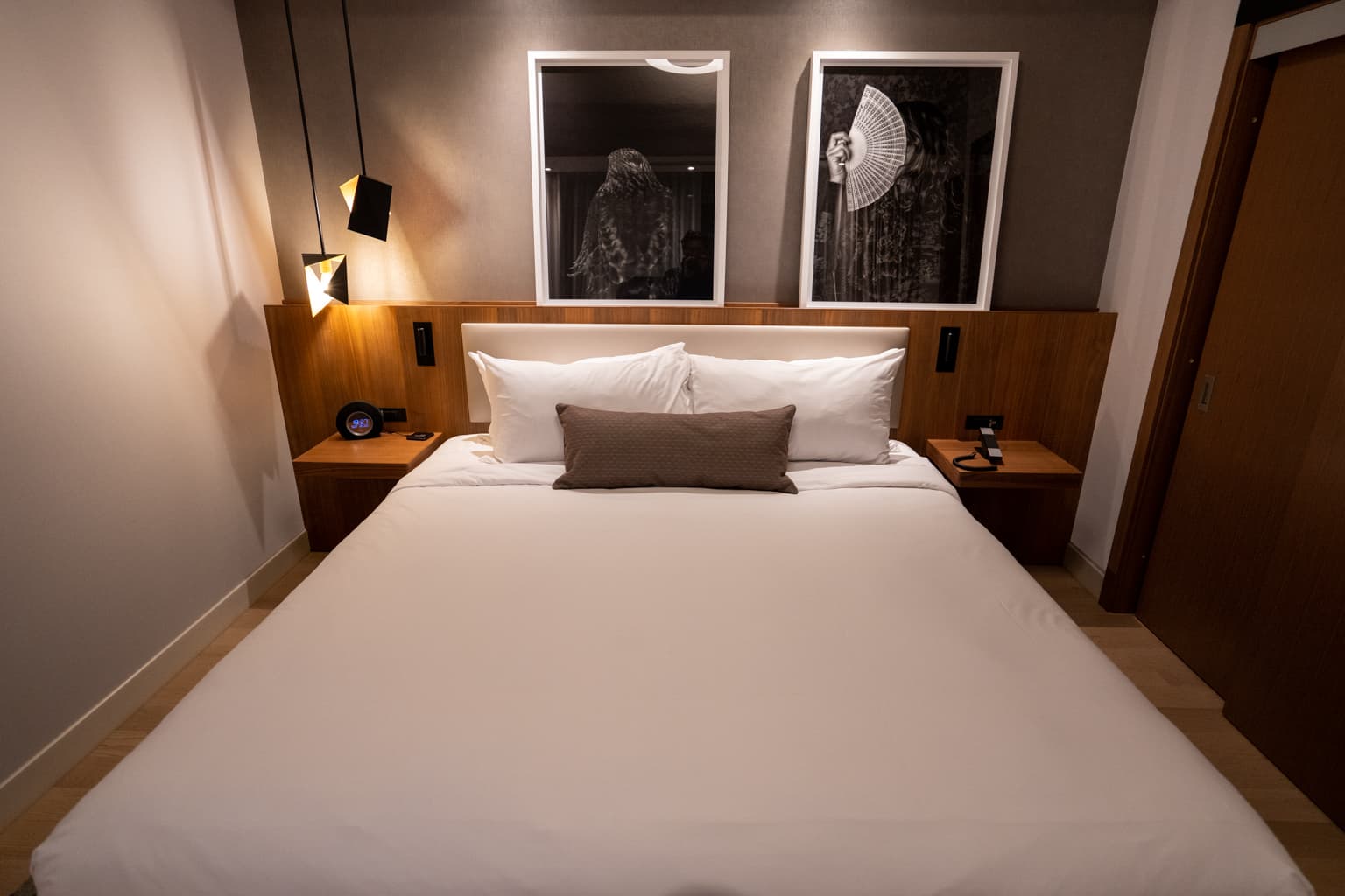 Review: Humaniti Hotel Montreal, Autograph Collection