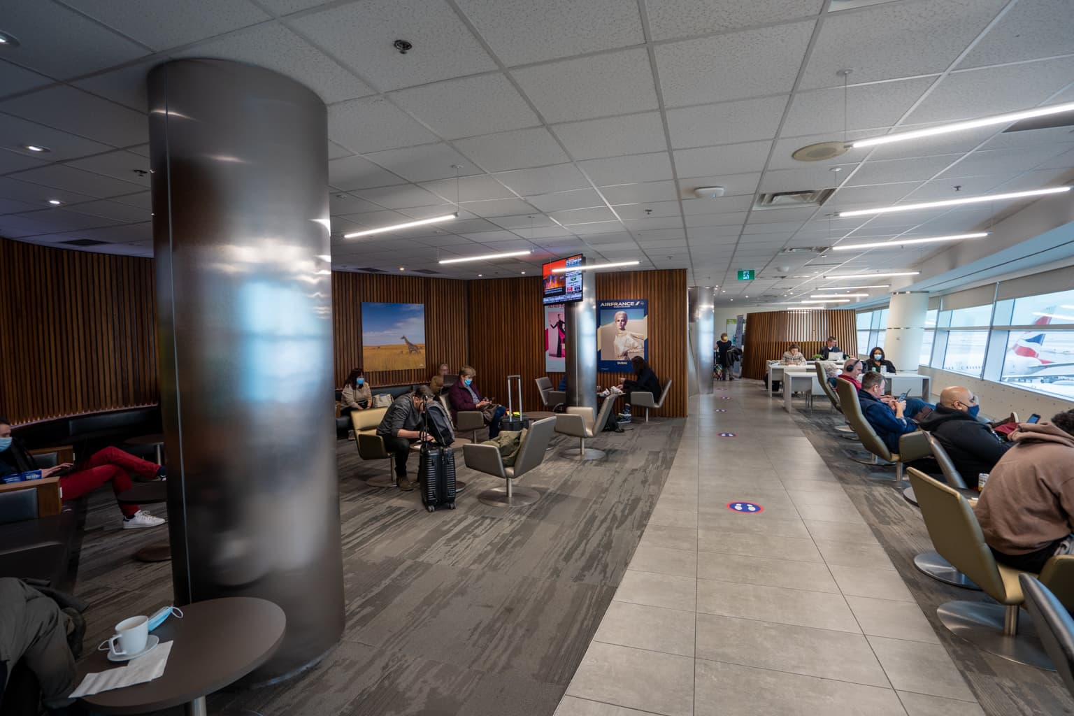Review: Air France/KLM Lounge Toronto