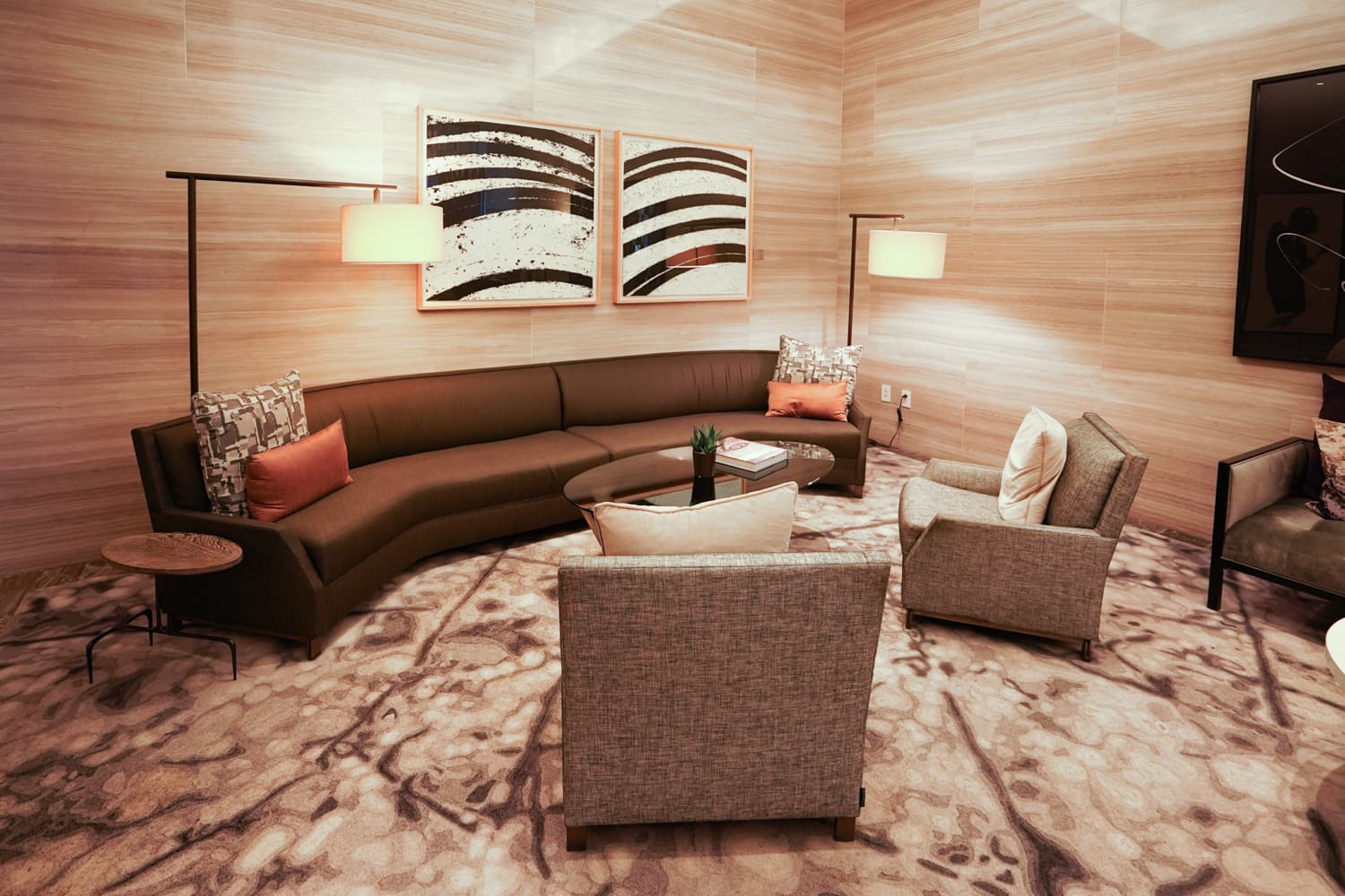 World of Hyatt Milestone Rewards: Earn Perks with Every 10 Nights