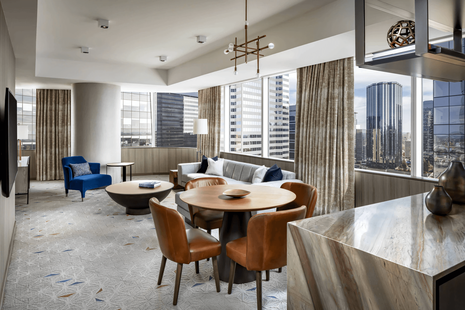 Edmonton’s Best Hotels Promotion: Up to $225 Off Edmonton Hotels!