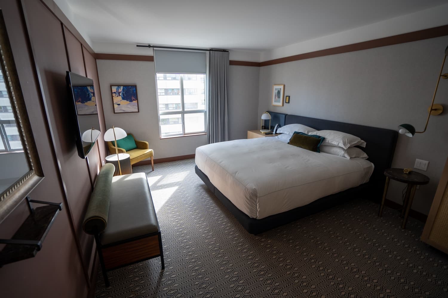 Review: Kimpton Saint George Toronto