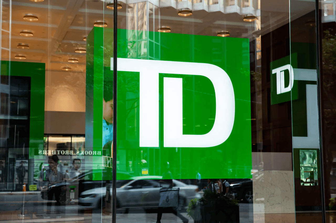 TD Bank Account Offers: Up to $400 in Gift Cards and 10,000 Aeroplan Points!