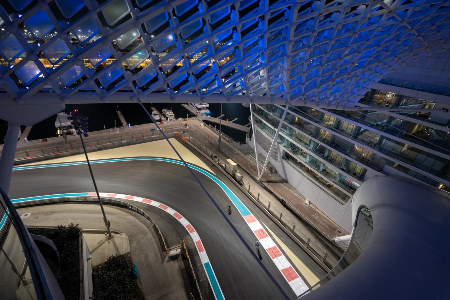 Review: W Abu Dhabi Yas Island