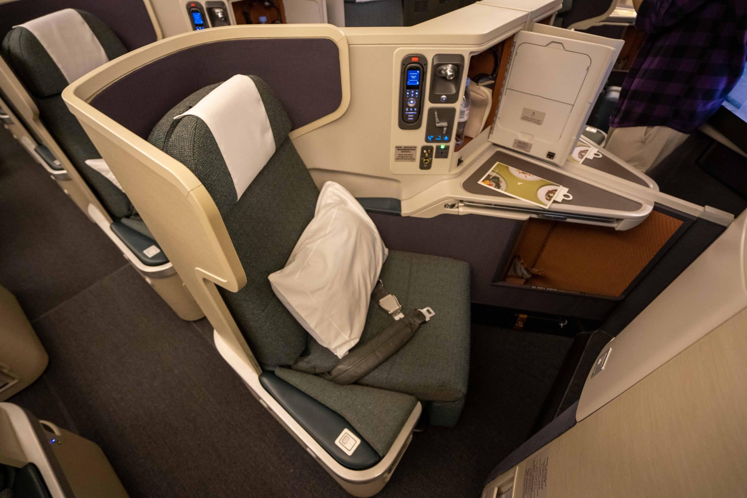 Review: Cathay Pacific Business Class Hong Kong to Paris