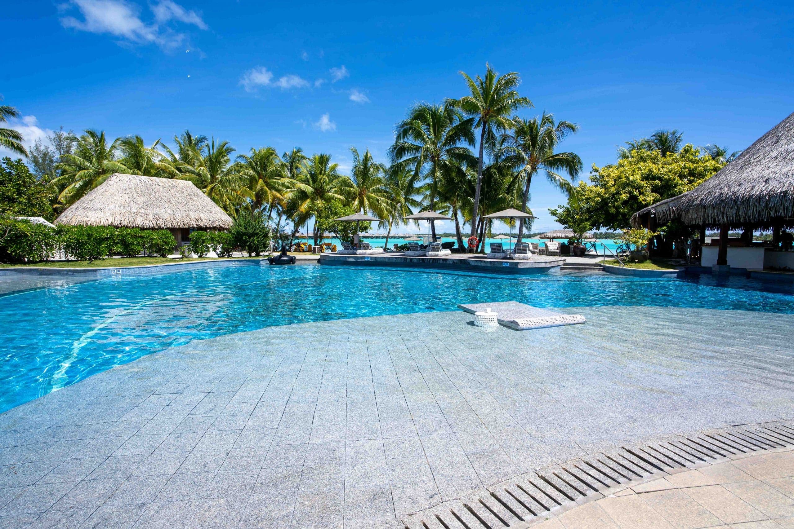 How to Track and Set Alerts for Hotel Award Prices